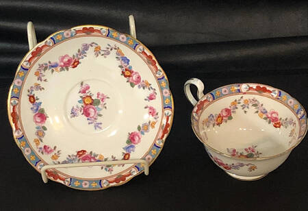 5279 Footed Cup & Saucer Set