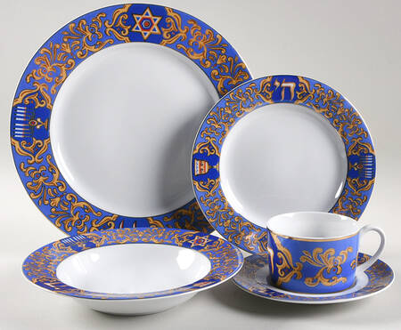 Celebrations 5 Piece Place Setting
