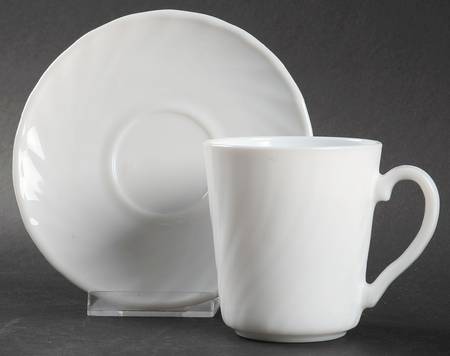 Caracas Feston Uni Flat Cup & Saucer Set