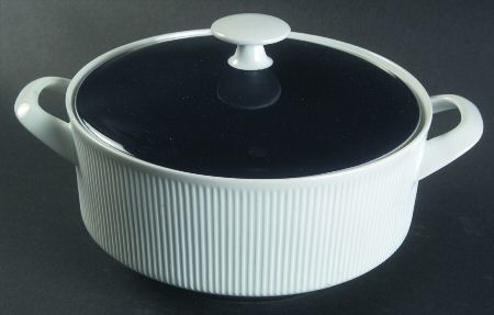 3391 Round Covered Vegetable