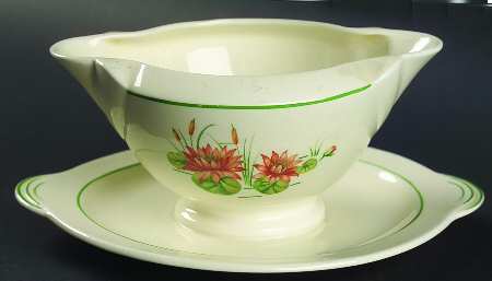 ACC4 Gravy Boat with Attached Underplate