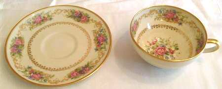 Geneve Flat Cup & Saucer Set