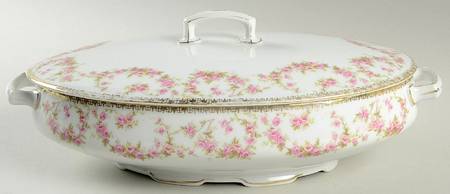 Bridal Rose (Smooth, Gold Edge) Oval Covered Vegetable