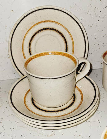 Santos Flat Cup & Saucer Set