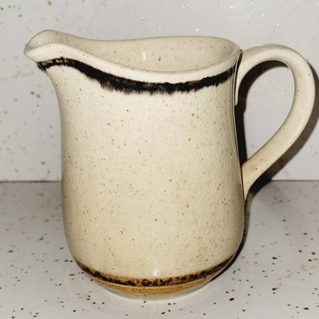 Santos Creamer