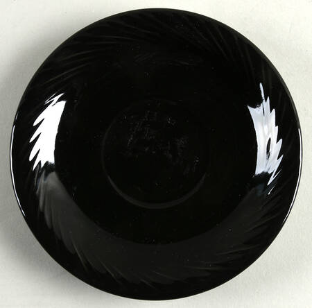Black Saucer