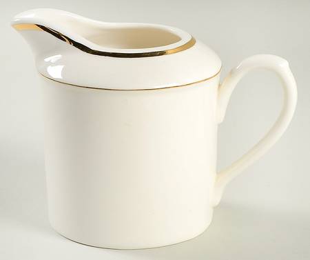 New Elegance Creamer