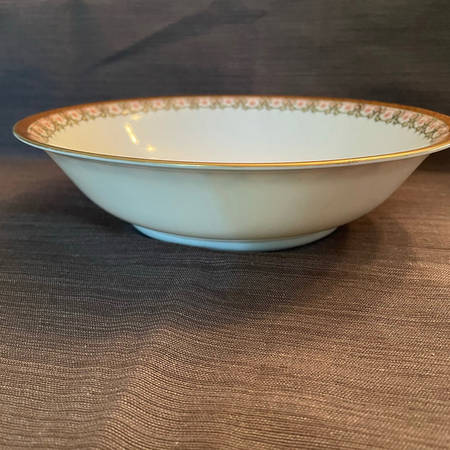 ALT157 9" Round Vegetable Bowl