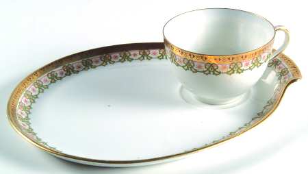 ALT157 Snack Plate & Cup Set