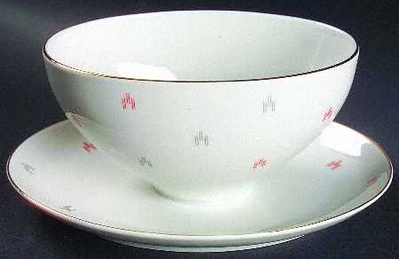 ARZ59 Gravy Boat with Attached Underplate