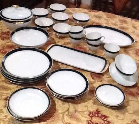 ARZ63 Large Sandwich Tray