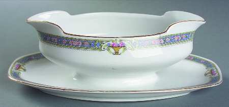ALT175 Gravy Boat with Attached Underplate