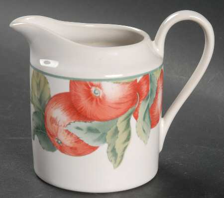 Country Fruit Creamer