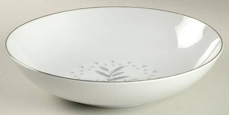 Roberta 9" Round Vegetable Bowl