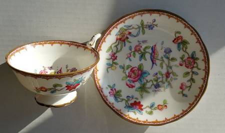 5683 Footed Cup & Saucer Set