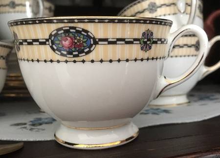 4826 Footed Cup