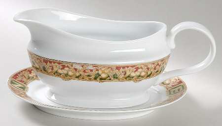 Noel Gravy Boat & Underplate