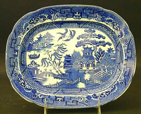 Willow Blue (Scalloped) 9" Oval Serving Platter