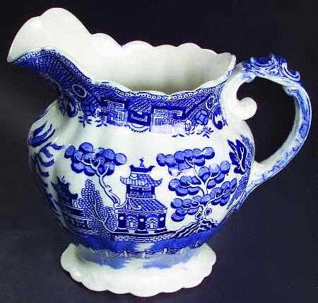 Willow Blue (Scalloped) 64 Oz Pitcher
