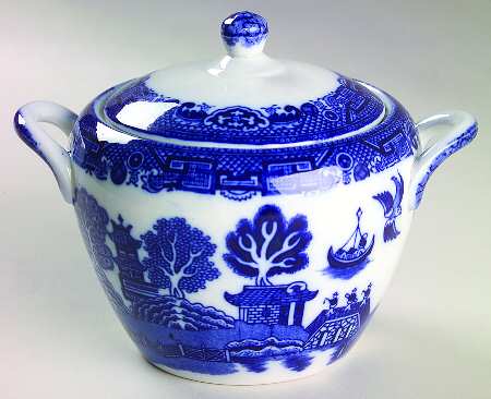 Willow Blue (Scalloped) Sugar Bowl & Lid