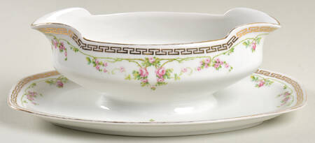 8607 Gravy Boat with Attached Underplate