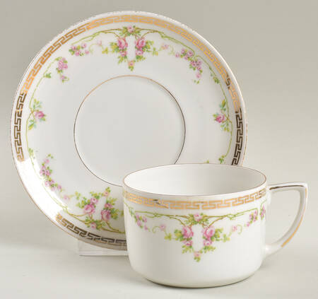 8607 Flat Cup & Saucer Set