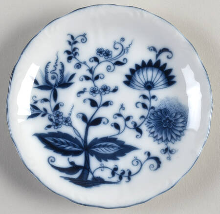 Blue Onion Saucer