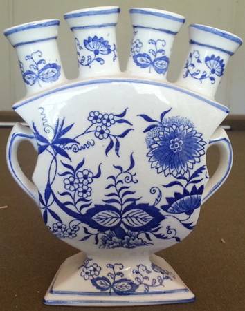 Blue Onion 4 Holder Flower Vase