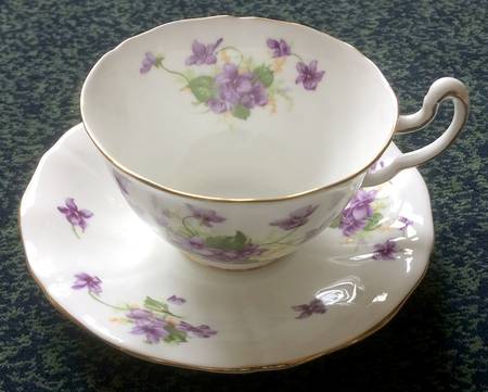 ADD27 Footed Cup & Saucer Set