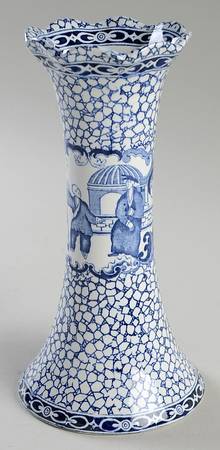 Chinese Bird 8" Vase