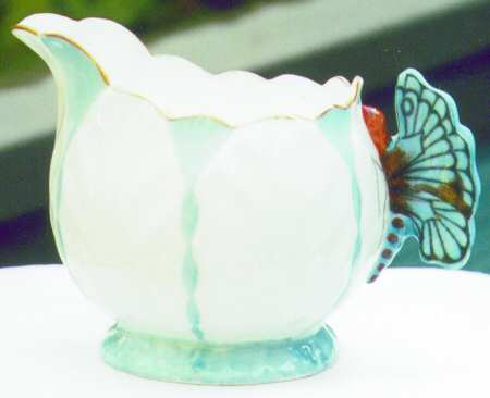 B1322 Creamer