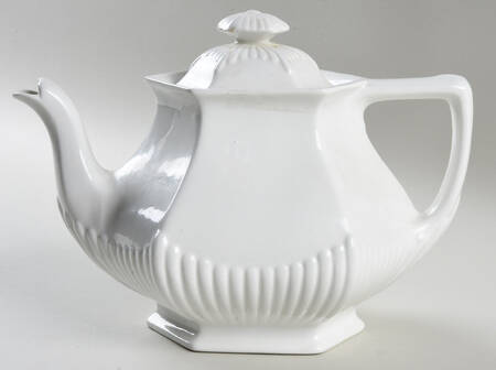 Empress Teapot & Lid