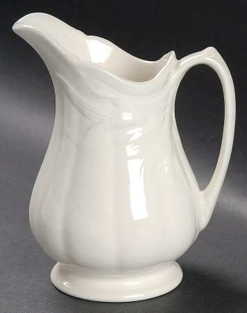 Ceres White Creamer