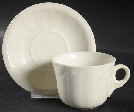 Ceres White Flat Cup & Saucer Set