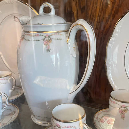 ALT236 Chocolate Pot & Lid