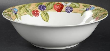 Berry Patch 9" Round Vegetable Bowl