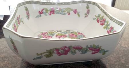 ALT239 8" Octagonal Vegetable Bowl