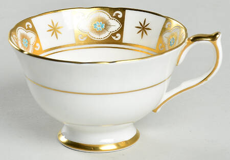 Belmont (Scalloped) Footed Cup