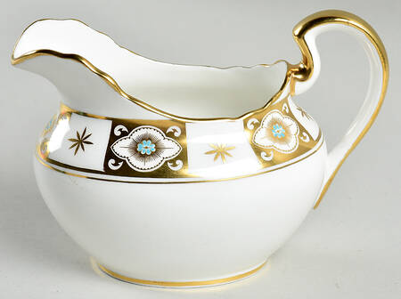 Belmont (Scalloped) Creamer