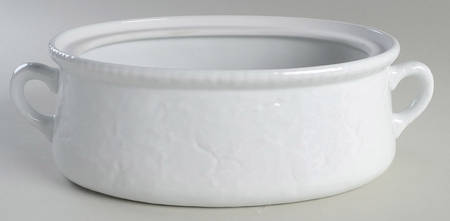 Classic Whiteware 3 Qt Oval Covered Casserole No Lid