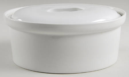 Classic Whiteware 2 Quart Oval Covered Casserole