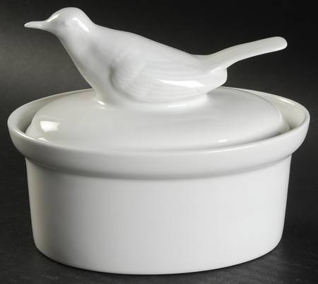 Classic Whiteware Individual Casserole & Lid
