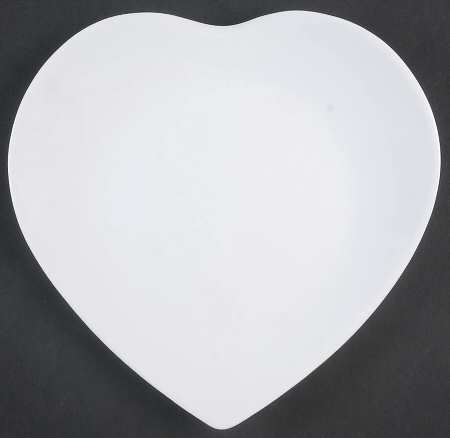 Classic Whiteware 7" Heart Plate