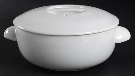 Classic Whiteware 1.25 Qt Round Covered Casserole