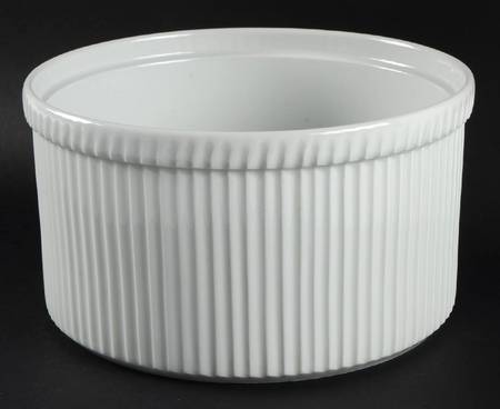 Classic Whiteware 7" Souffle
