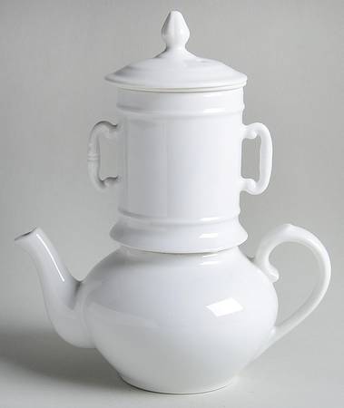 Classic Whiteware Small Coffee Brewer W/ Lid, Filter & Infuser
