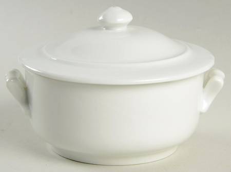 Classic Whiteware Individual Casserole & Lid
