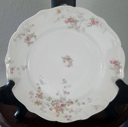 AHR396 Dinner Plate