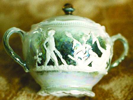ATB8 Sugar Bowl & Lid