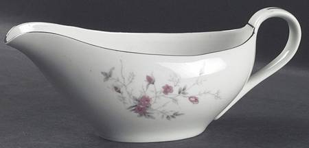 ART25 Gravy Boat